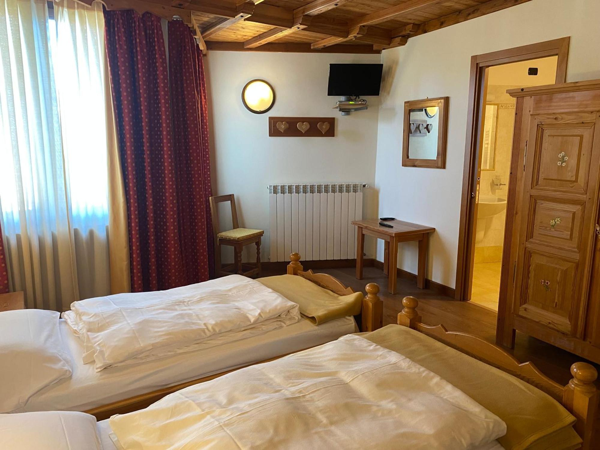 Hotel Stella Alpina Улькс Экстерьер фото