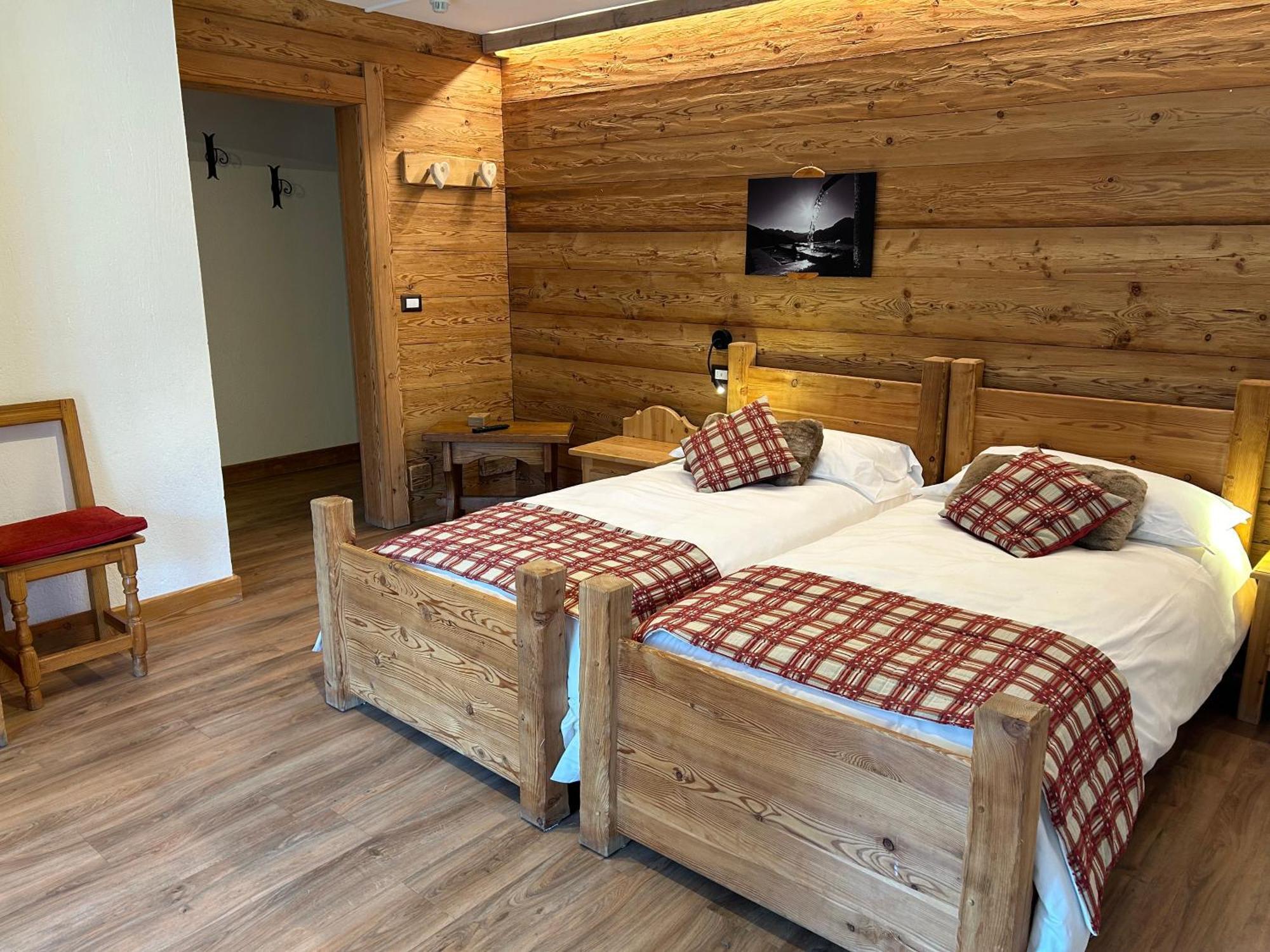 Hotel Stella Alpina Улькс Экстерьер фото